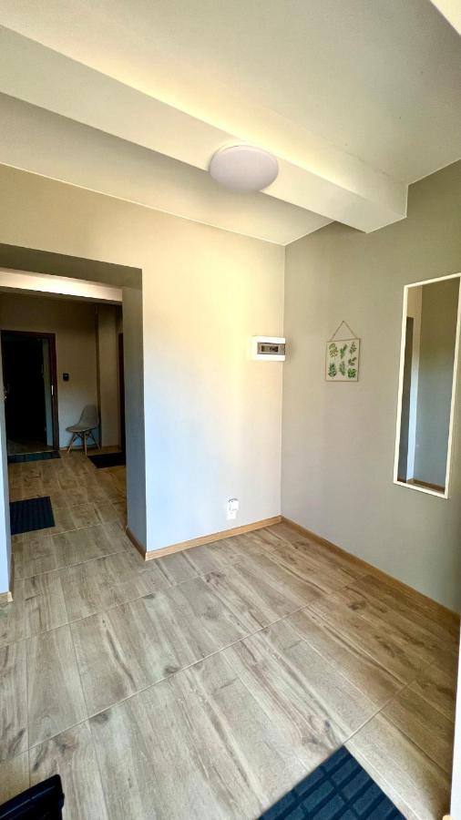 Aparthotel W Dolinie Stawow Zator By Housine Las Bagian luar foto